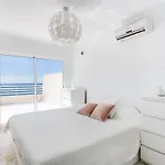 Impresionante ático En Primera Linea De Playa Fuengirola