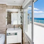 Appartamento Impresionante ático En Primera Linea De Playa Fuengirola