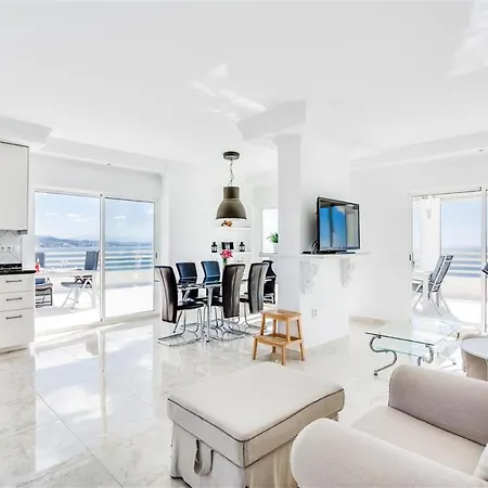 Impresionante ático En Primera Linea De Playa Apartamento Fuengirola