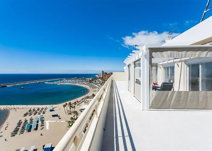 Impresionante Atico En Primera Linea De Playa Apartment